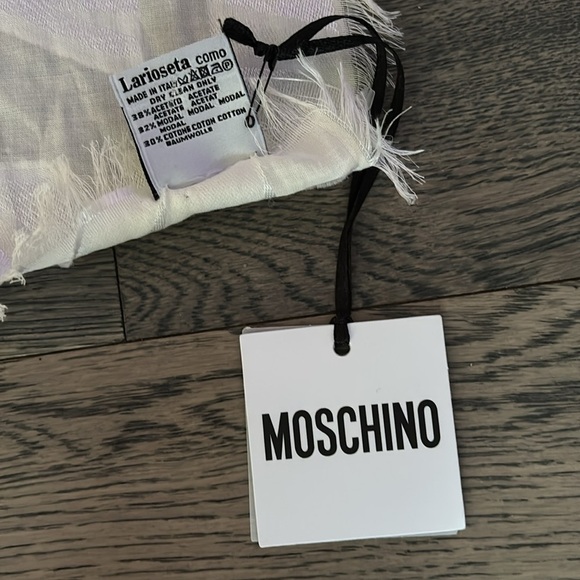 Moschino Black and White Animal Print  oversized Scarf - Picture 9 of 17